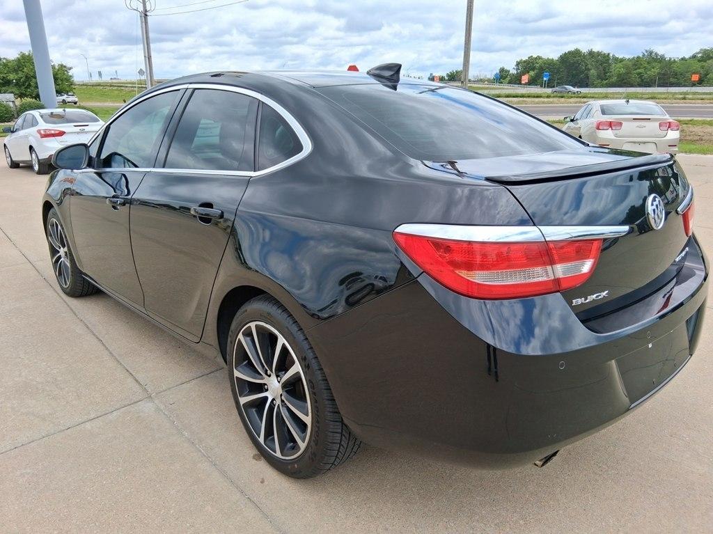 Buick Verano 4dr Sdn Sport Touring 2017