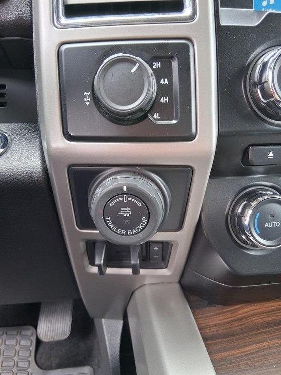 Ford F-150 4WD SuperCrew 145" King Ranch 2016