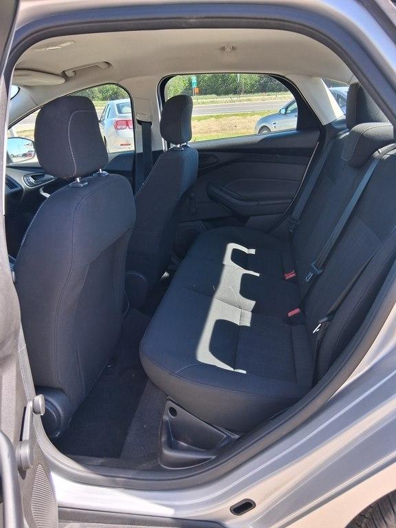 Ford Focus 4dr Sdn S 2016