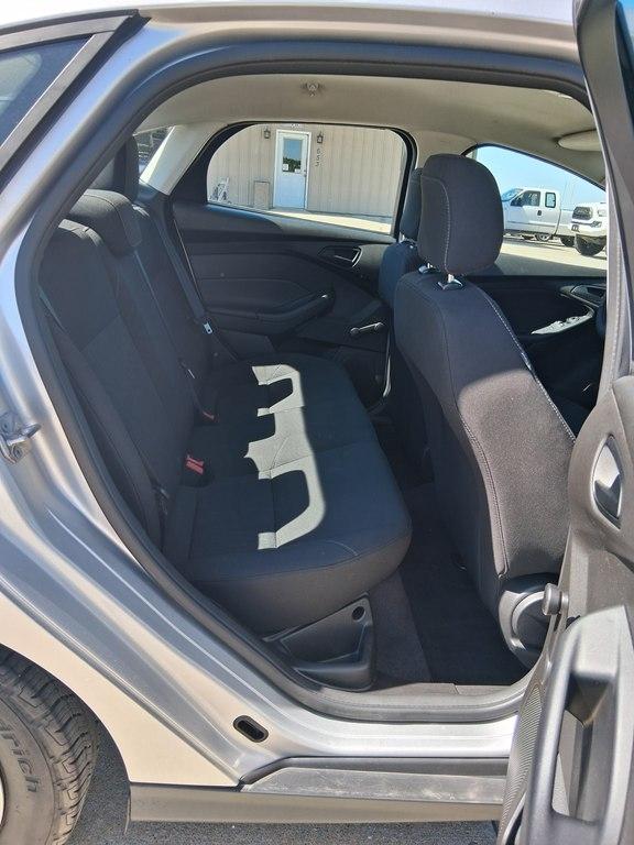 Ford Focus 4dr Sdn S 2016