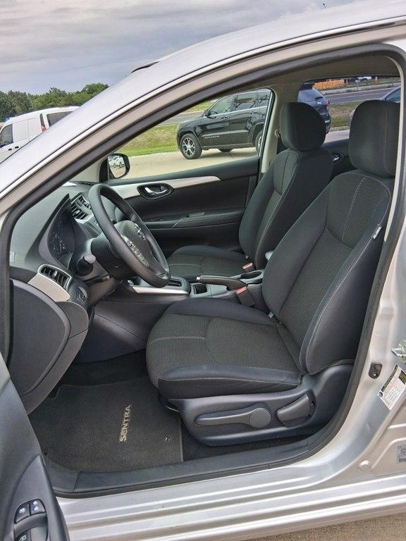 Nissan Sentra S CVT 2017