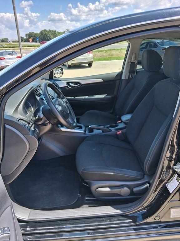 Nissan Sentra S CVT 2019