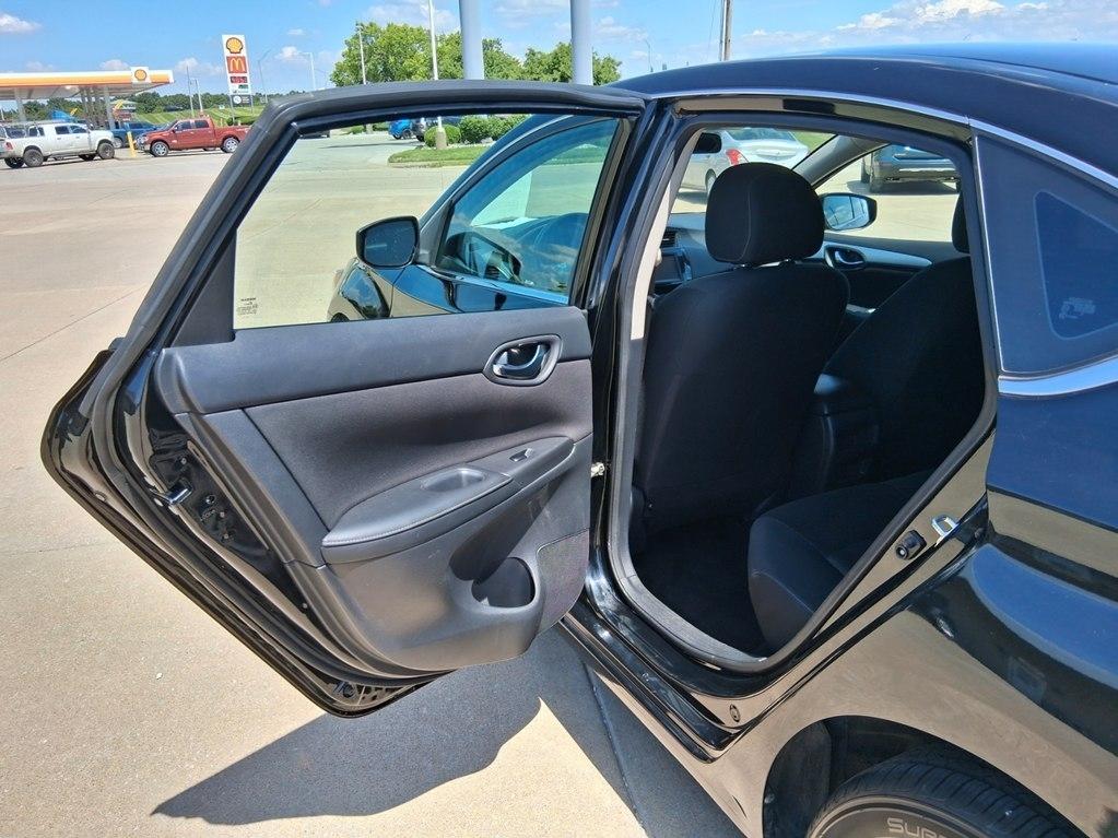 Nissan Sentra S CVT 2019