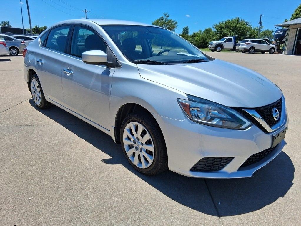 Nissan Sentra SV CVT 2017