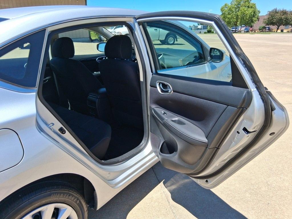 Nissan Sentra SV CVT 2017