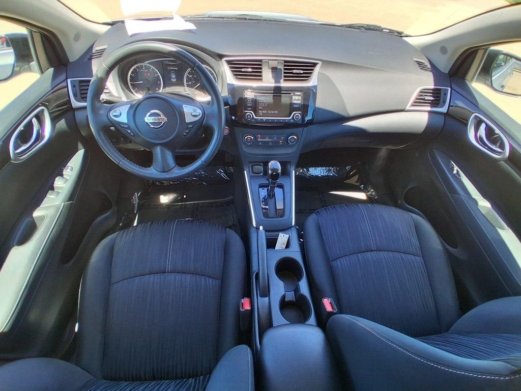 Nissan Sentra SV CVT 2017