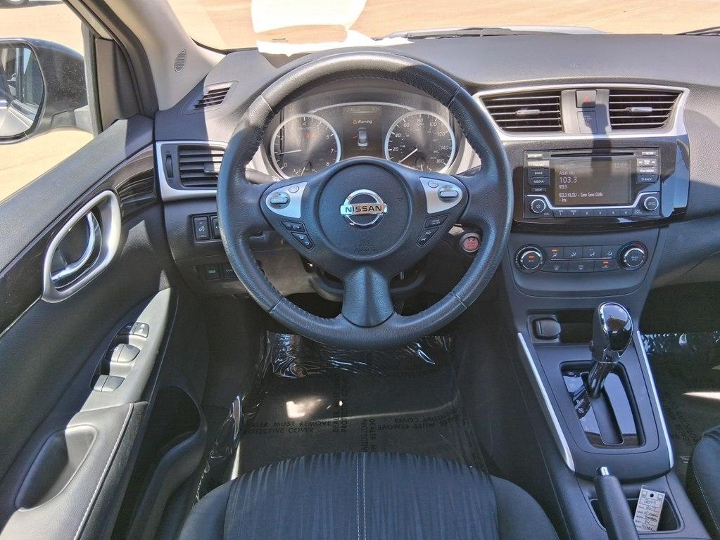 Nissan Sentra SV CVT 2017