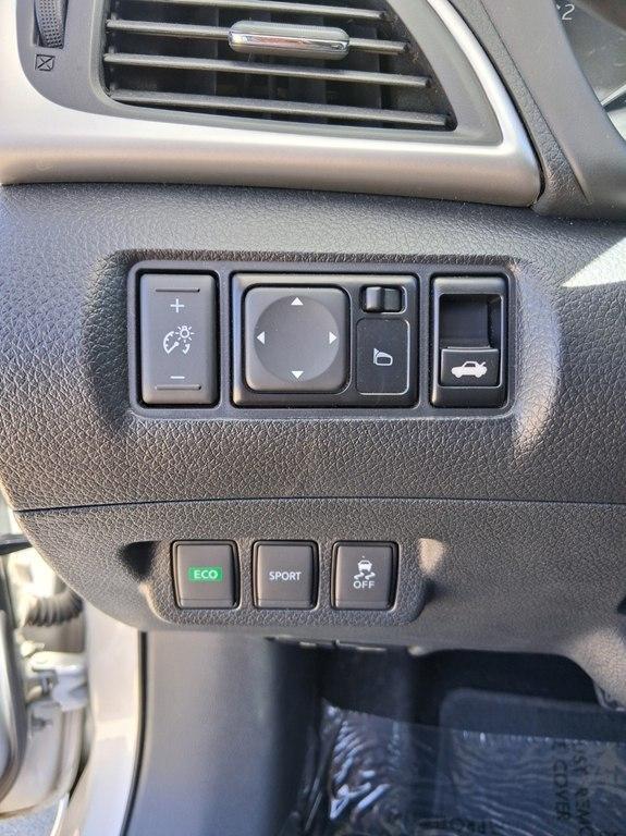 Nissan Sentra SV CVT 2017