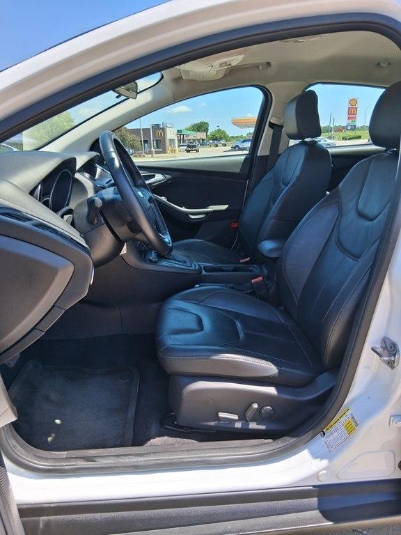 Ford Focus 5dr HB SE 2015
