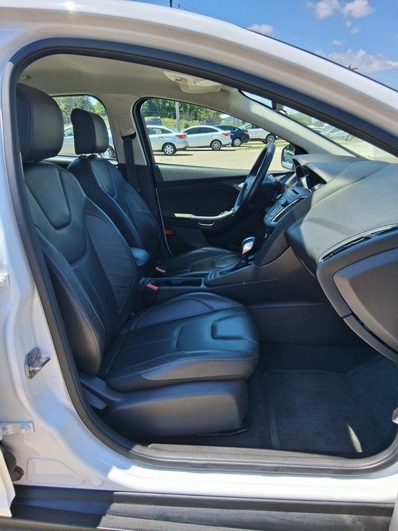 Ford Focus 5dr HB SE 2015