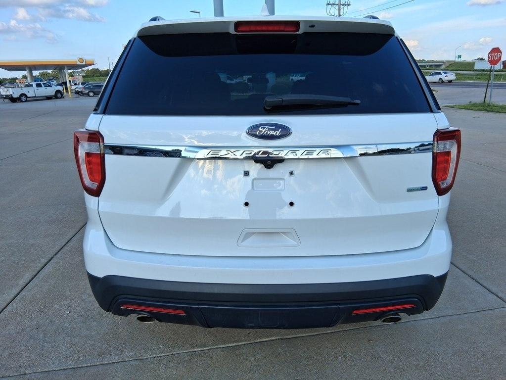 Ford Explorer 4WD 4dr Base 2016