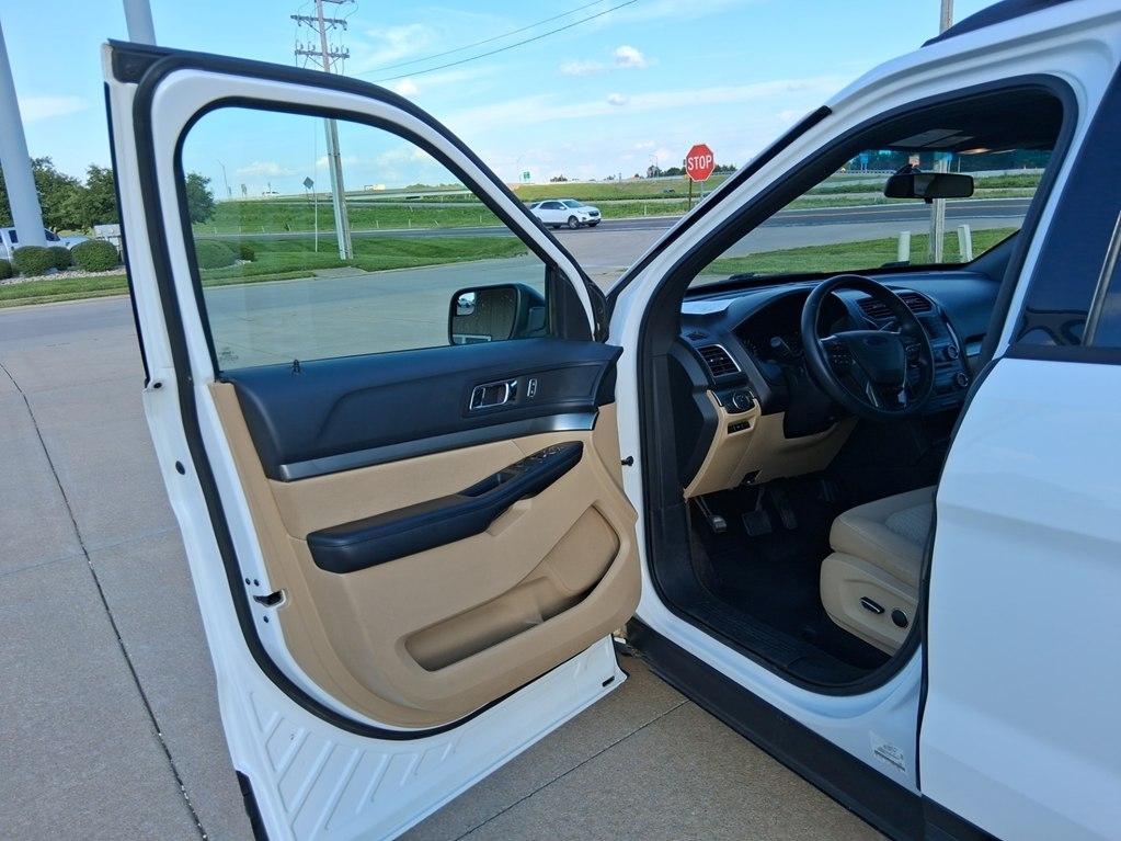 Ford Explorer 4WD 4dr Base 2016