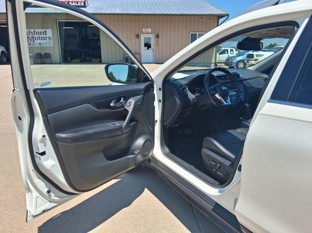 Nissan Rogue FWD SL 2017