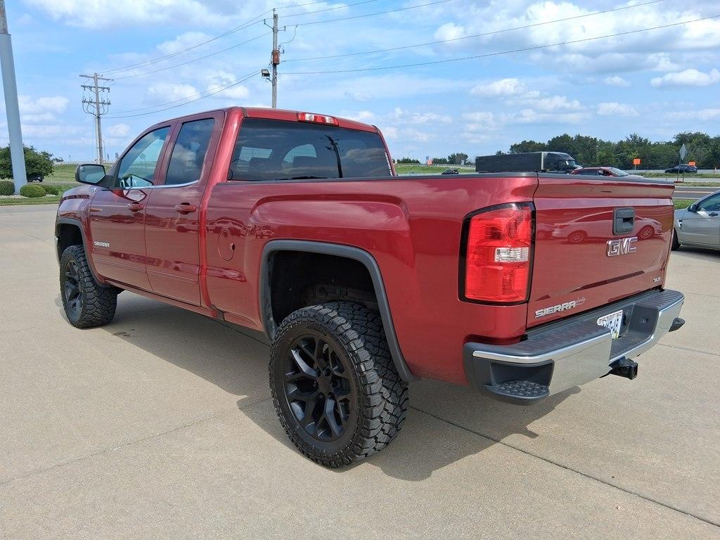 GMC Sierra 1500 4WD Double Cab 143.5" SLE 2018