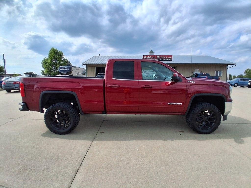 2018 GMC Sierra 1500 SLE - Photo 8
