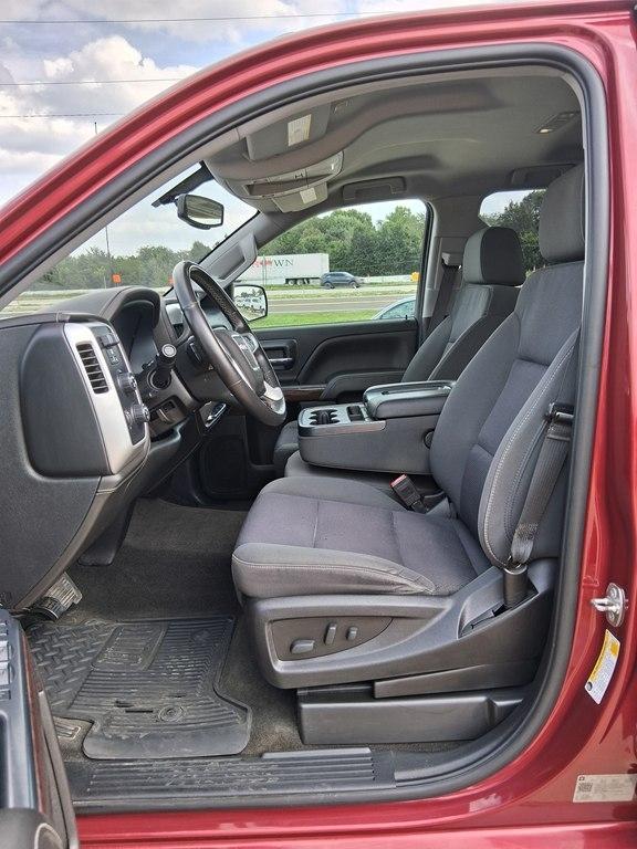 2018 GMC Sierra 1500 SLE - Photo 17