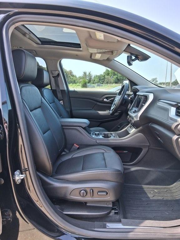 GMC Acadia AWD 4dr SLT 2021