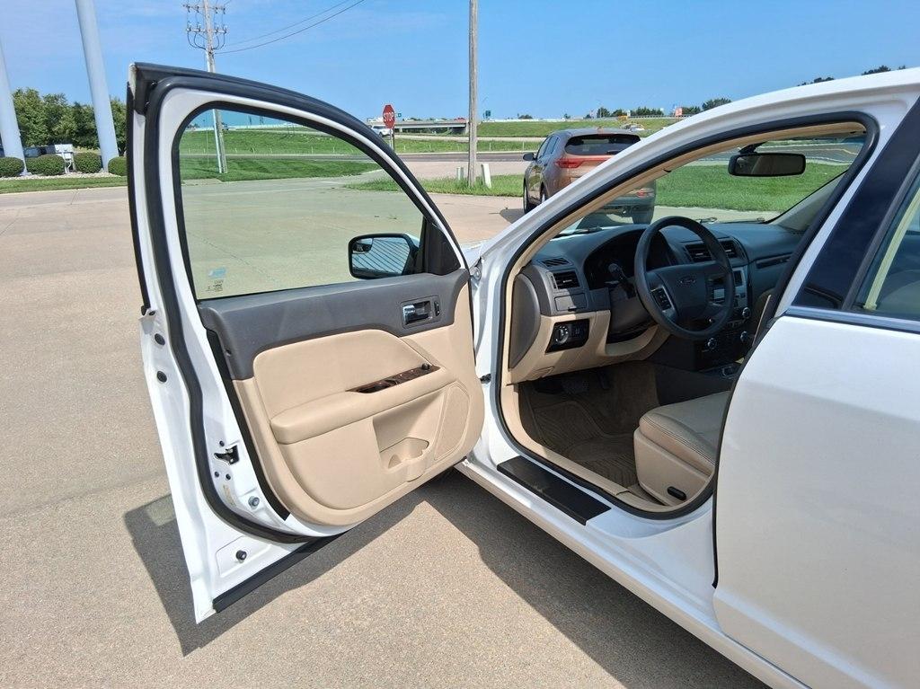 Ford Fusion 4dr Sdn SEL FWD 2012
