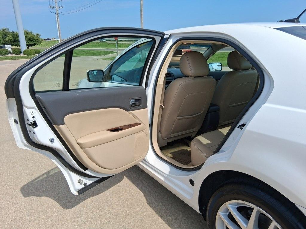 Ford Fusion 4dr Sdn SEL FWD 2012