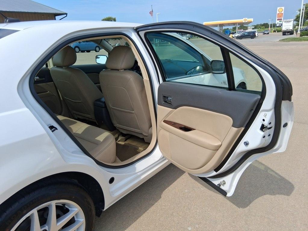 Ford Fusion 4dr Sdn SEL FWD 2012