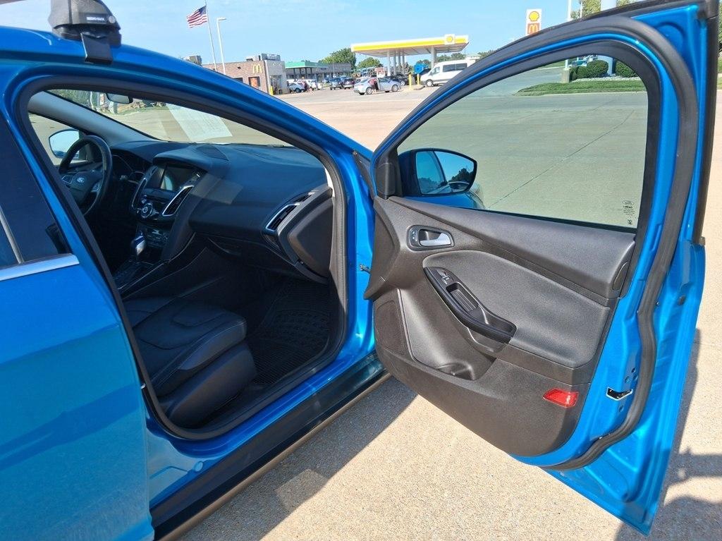 Ford Focus 5dr HB Titanium 2016