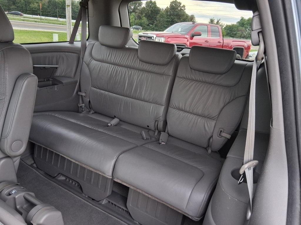 Honda Odyssey 5dr EX-L w/RES 2010