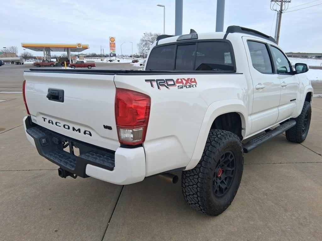 Toyota Tacoma 4WD Double Cab V6 MT TRD Off Road (Natl) 2016