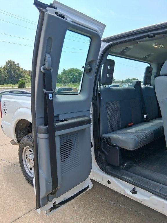 Ford Super Duty F-250 SRW 4WD SuperCab 142" Lariat 2016