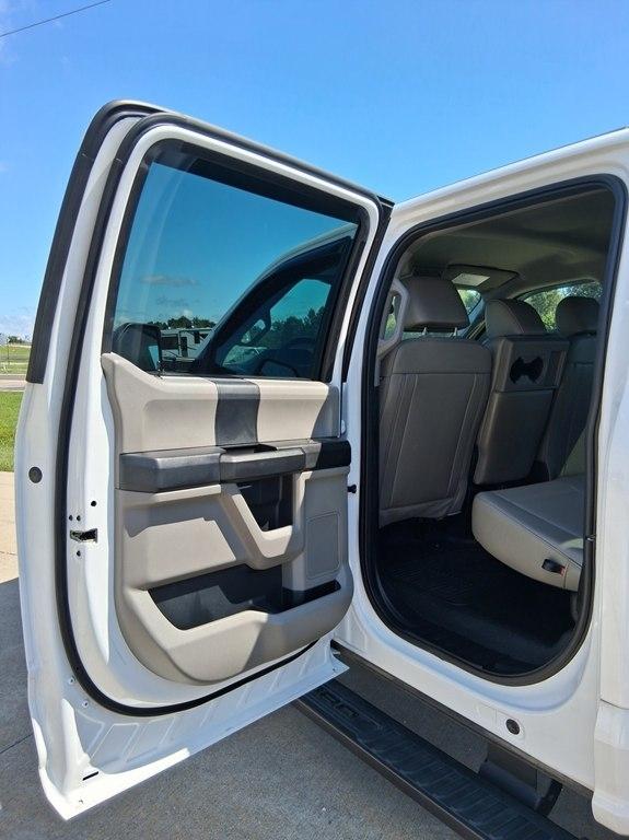 Ford Super Duty F-250 SRW King Ranch 4WD Crew Cab 8' Box 2021