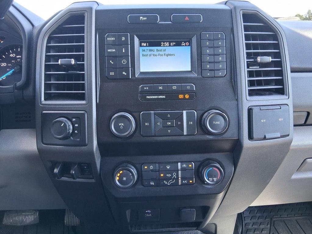 Ford Super Duty F-250 SRW King Ranch 4WD Crew Cab 8' Box 2021