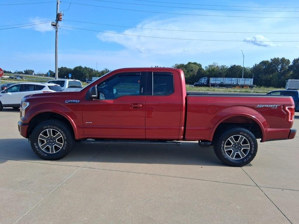 Ford F-150 4WD SuperCab 163" Lariat w/HD Payload Pkg 2015