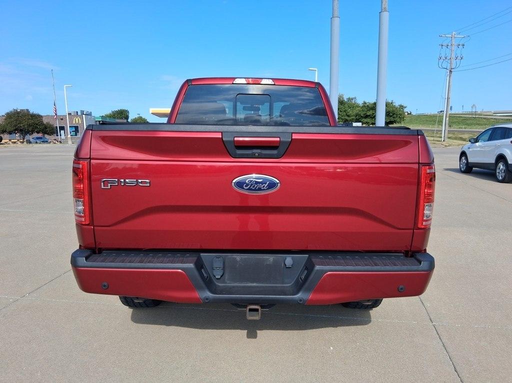 Ford F-150 4WD SuperCab 163" Lariat w/HD Payload Pkg 2015