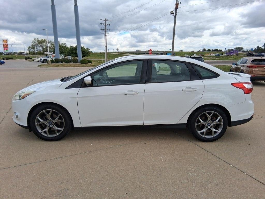 Ford Focus 4dr Sdn SE 2013