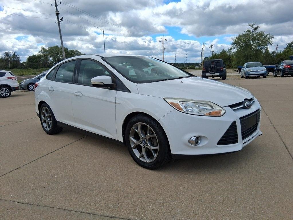 Ford Focus 4dr Sdn SE 2013