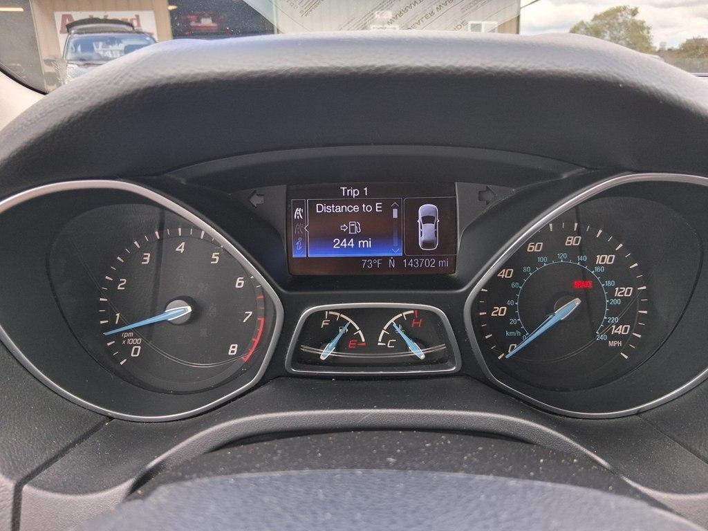Ford Focus 4dr Sdn SE 2013
