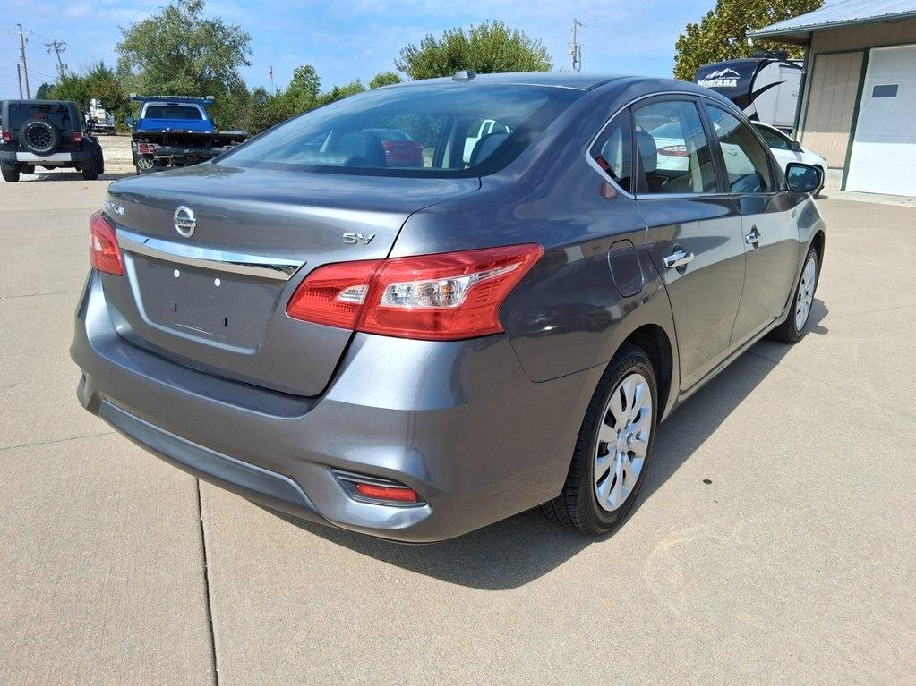Nissan Sentra 4dr Sdn I4 CVT SV 2016