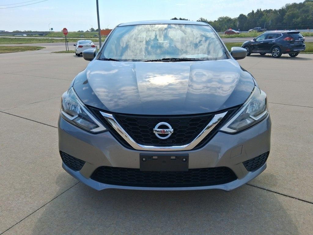 Nissan Sentra 4dr Sdn I4 CVT SV 2016