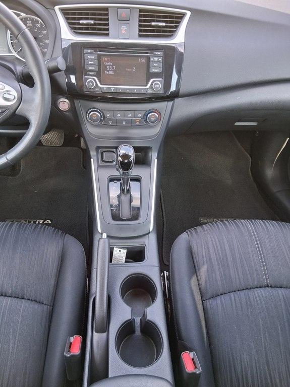 Nissan Sentra 4dr Sdn I4 CVT SV 2016