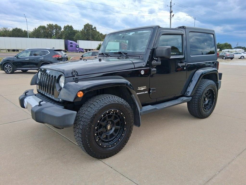 Jeep Wrangler 4WD 2dr Sahara 2015