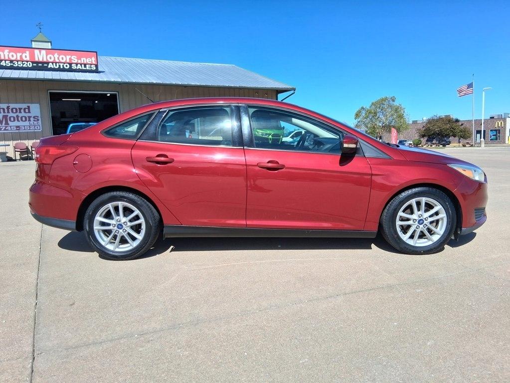 Ford Focus 4dr Sdn SE 2015