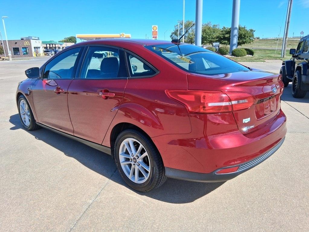Ford Focus 4dr Sdn SE 2015