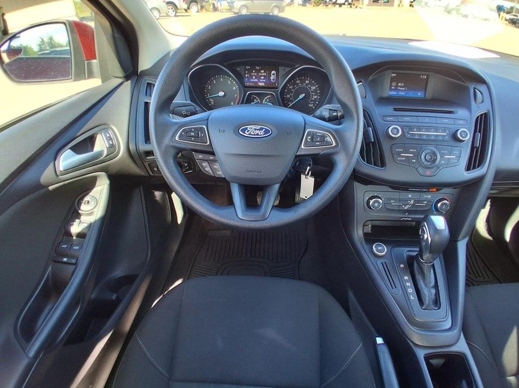 Ford Focus 4dr Sdn SE 2015