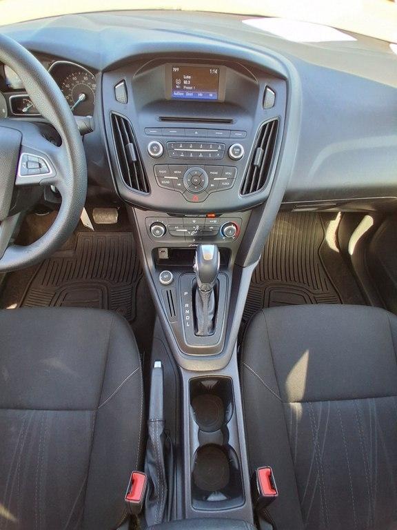 Ford Focus 4dr Sdn SE 2015
