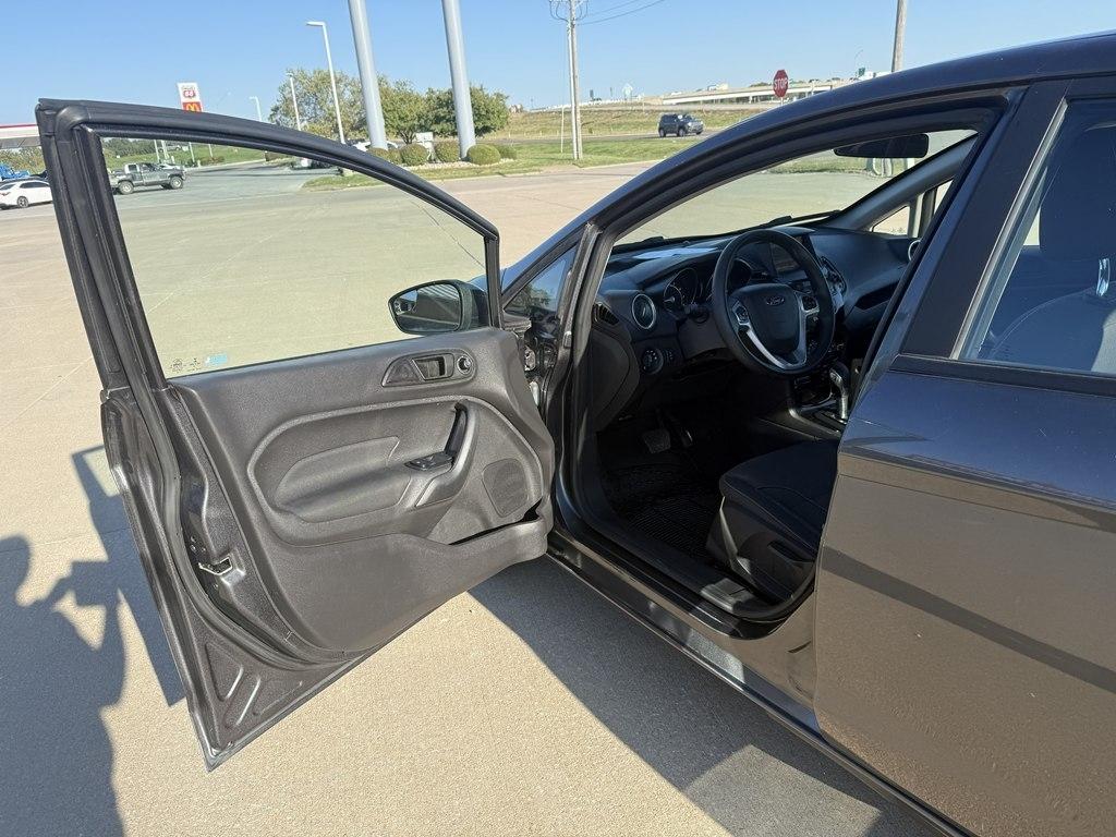 Ford Fiesta SE Sedan 2018