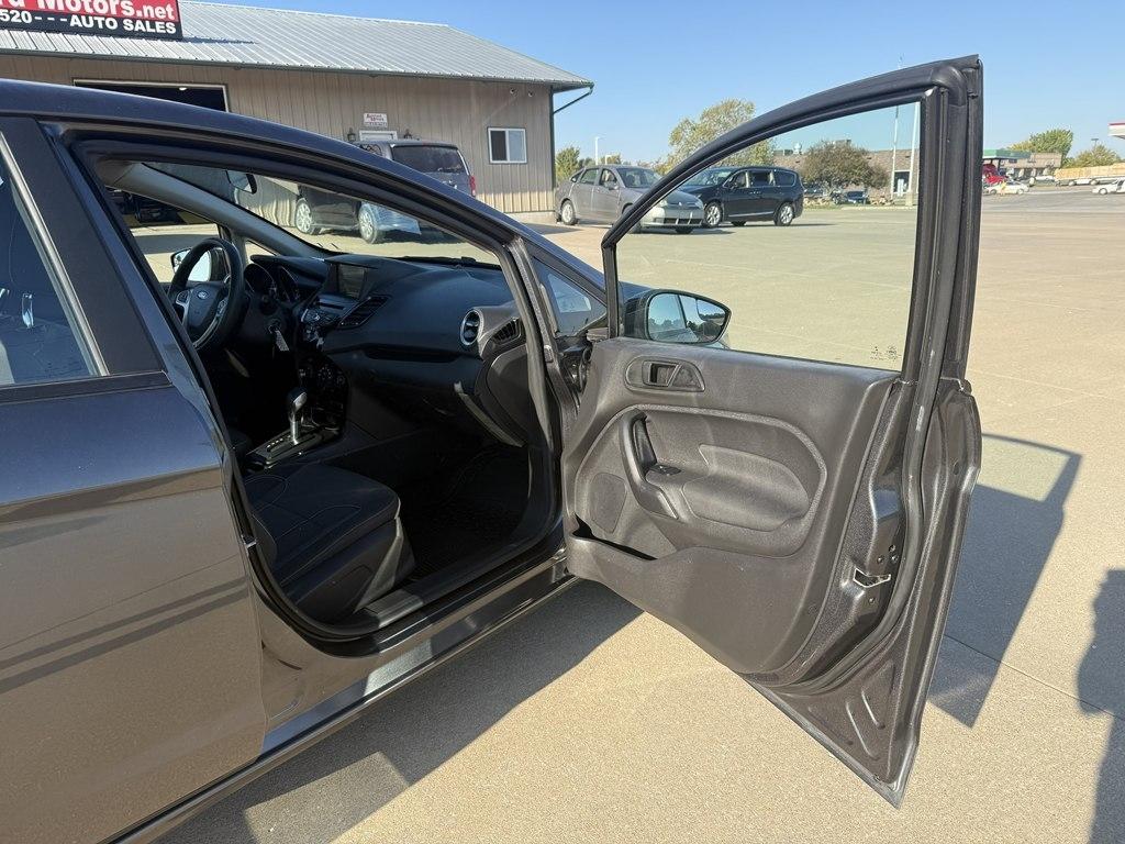 Ford Fiesta SE Sedan 2018