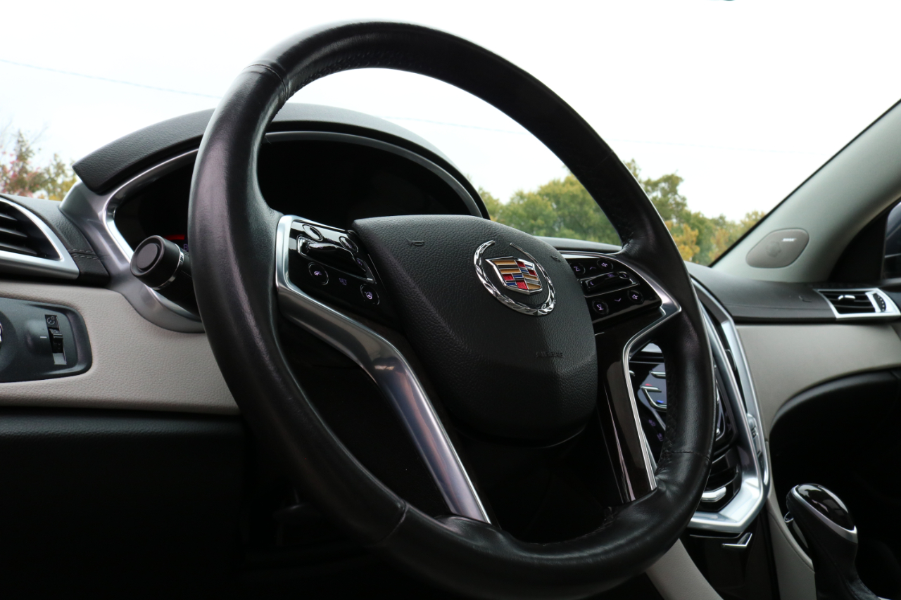 Cadillac SRX Luxury 2015