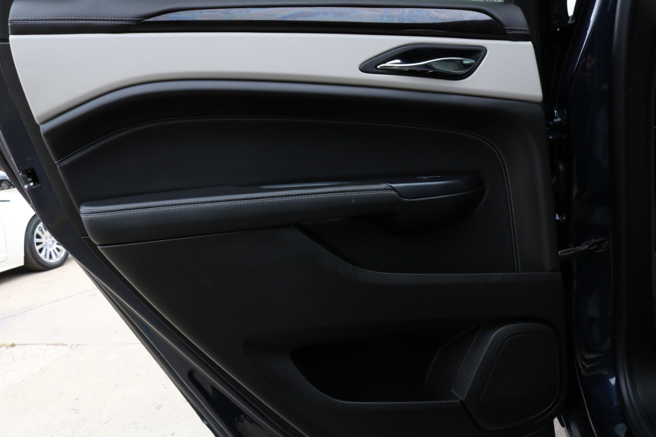 Cadillac SRX Luxury 2015