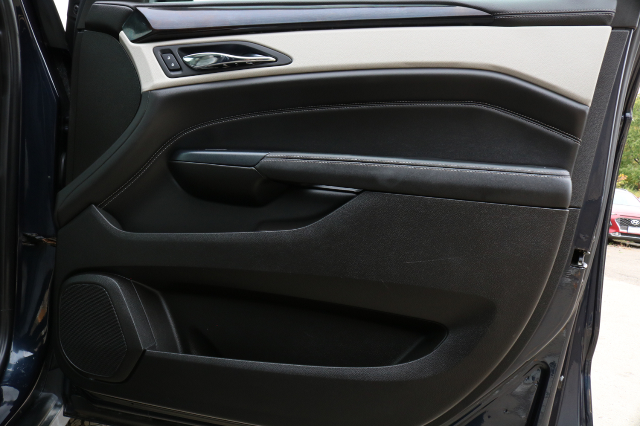 Cadillac SRX Luxury 2015