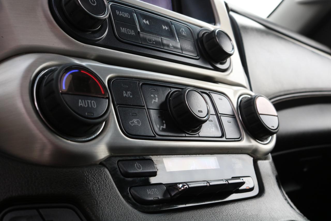 GMC Yukon XL photo 33