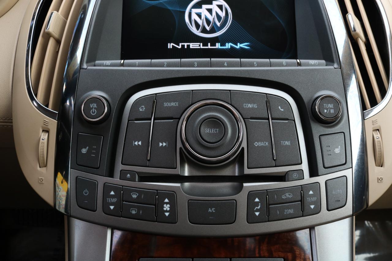 Buick LaCrosse photo 31